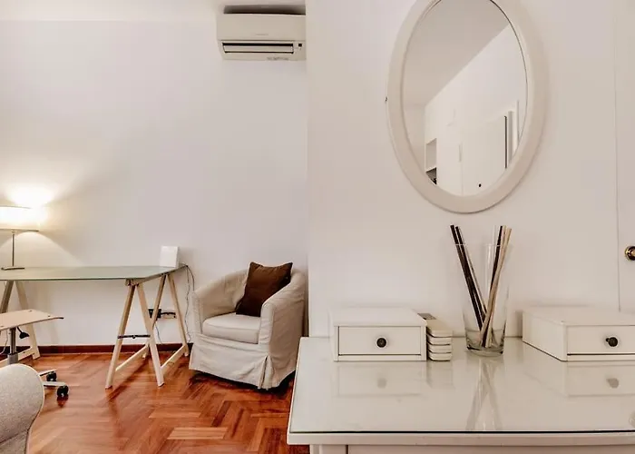 Casa Del Borgo Elegant 200 M From The Vatican 8/pax Appartamento
