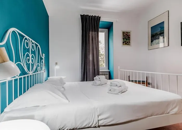 Casa Del Borgo Elegant 200 M From The Vatican 8/pax Roma