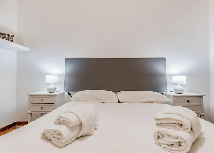 Casa Del Borgo Elegant 200 M From The Vatican 8/pax *